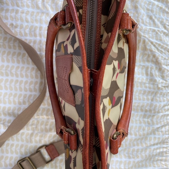 Limited edition Orla Kiely Fox Shoulder Bag or Crossbody - Picture 6 of 6